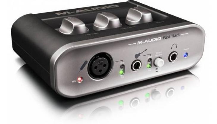 m-audio-fast-track-mkii-carte-son-usb.jpg