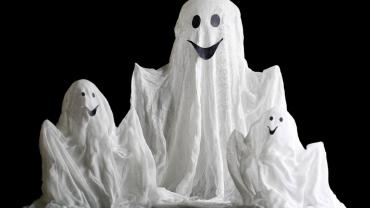 229945-1600x1030-funny-ghost-videos.jpg